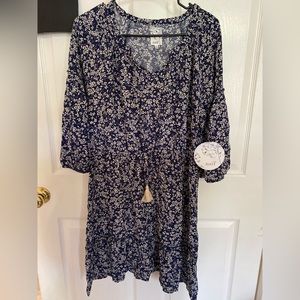 beautiful large dress, elastic waste band, ruffle bottom, brand new with tag